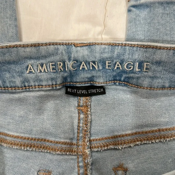 American Eagle jeans - Picture 3 of 5